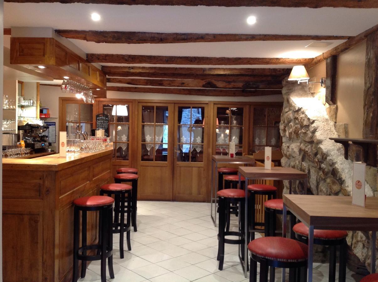 L'Auberge De Montpezat エクステリア 写真